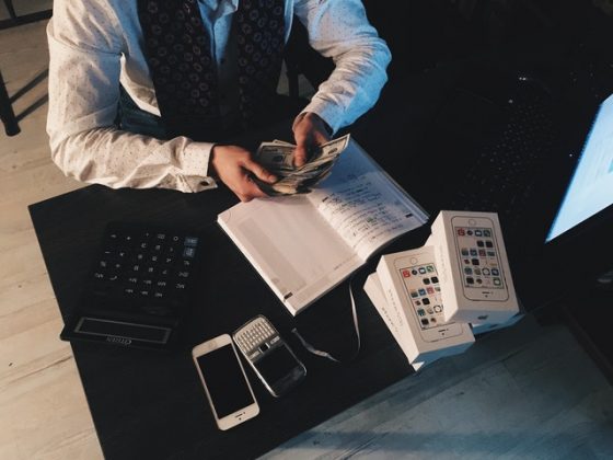 How to Manage your Finances at an Early Stage Startup
