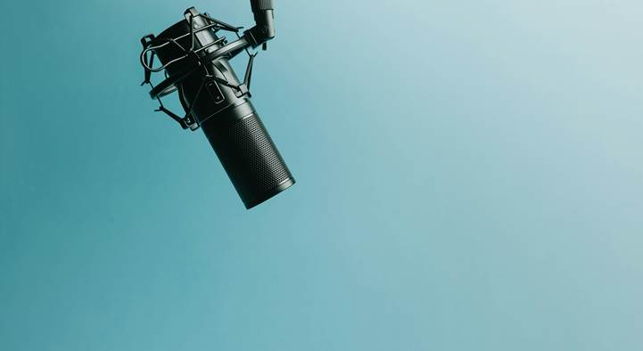 How Greg Soros Sustains Creative Energy Behind the Mic